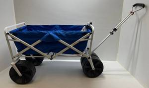 lot 294 image: Beachcomber Mac Wagon (New With Tags)