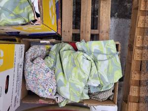 Assorted Womens Clothing & Accessories