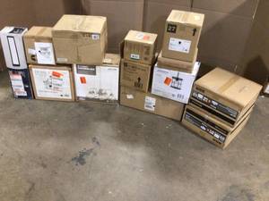 Mix lot of Lighting and Chandeliers Customer returns Review all pictures