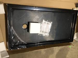 Swiss Madison   Single Threshold Shower Base in Black Customer returns Review all pictures