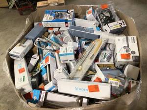 Mix lot of Moen bath accessories & shower heads, and more  Customer returns Review all pictures