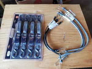 lot 15 image: Ratchet Straps and Rubber Tie Downs