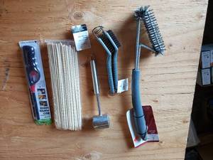 lot 19 image: Grilling Gear - Grill Brushes, Tenderizer, Lighter