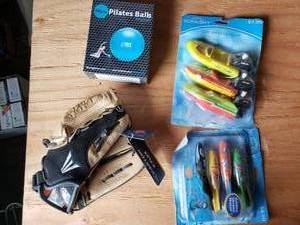 lot 45 image: Water Toys, Mini Pilates Ball, Kids Baseball Glove