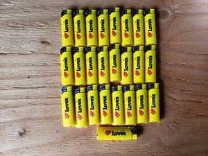 lot 52 image: Lot of 25 Loves Lighters