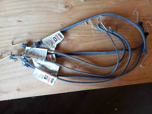 lot 91 image: Lot of 6 - 36 Rubber Tie Downs