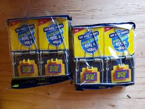 lot 117 image: Lot of 2 - 4 Packs of Big Cheese Rat Traps (8 traps)
