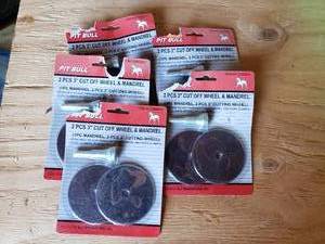 lot 122 image: Lot of 5 - 3 Cut off Wheel and Mandrel