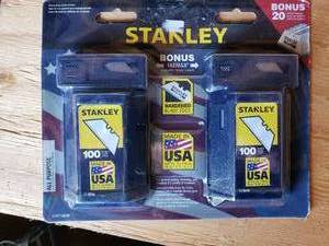 lot 128 image: Stanley Utility Blades