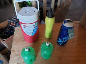 lot 147 image: Water Bottles
