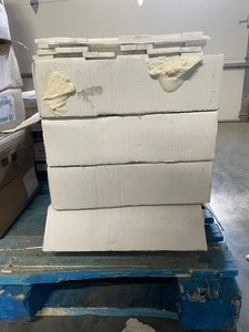 lot 43 image: 4 boxes Pebblestone Carrara New Antique Natural Stone Tile