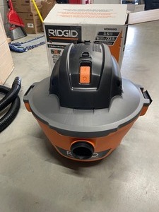 lot 46 image: New 6 Gallon 3.5 Peak HP NXT WetDry Shop Vacuum with Filter, Locking Hose and Accessories