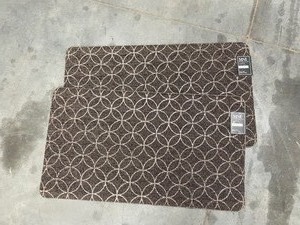 lot 95 image: 2 New MSI Harper Loop 20 in. x 36 in. Anti-Fatigue Vinyl Foam Utility Mat