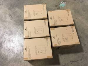 lot 24 image: Top Fill 6L Large Humidifier Ultra Quiet Cool Mist Ultrasonic 360° Humidifiers Customer returns Review all pictures Lot of 5