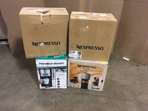 lot 30 image: Mix lot of Coffee Espresso Machines, Customer return review all pictures