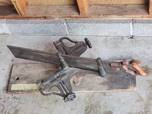lot 103 image: Turn of the Century Miter Box Jig