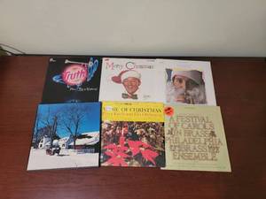 lot 41 image: Christmas themed Vinyl