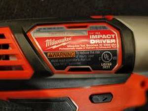 lot 36 image: Milwaukee 14 Hex Impact Driver