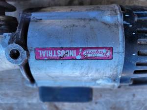 lot 44 image: Industrial Grinder In Protective Carrying Case