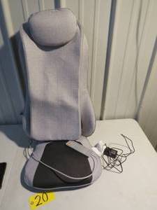 lot 20 image: Sharper Image Smartsense Shiatsu Realtouch Chair Pad Soothing Heat Neck Back