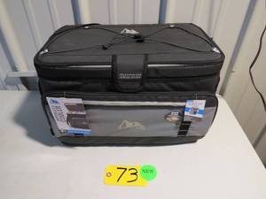 lot 73 image: AZ Pro Zipperless 48 Can Cooler