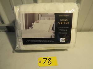 lot 78 image: Grace Elizabeth Flannel Sheet Set Queen