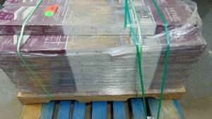 318 SQ Feet Bennett Valley Oak 12 mm T x 8 in. W Waterproof Laminate Wood Flooring 20 Cases  (15.9 sqftcase)