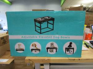 lot 640 image: Adjustable Elevated Dog Bowls (OPEN BOX)