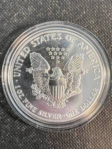 1987 AMERICAN SILVER EAGLE IN AIRTITE