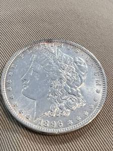 1896 US MORGAN SILVER DOLLAR AU58 (LOOKS BETTER THAN PIC PORTRAYS)