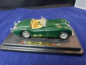 lot 14 image: 1948 Jaguar XK 120 Roadster by Burago