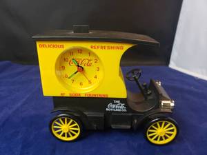 lot 45 image: Plastic Coca Cola Car Clock