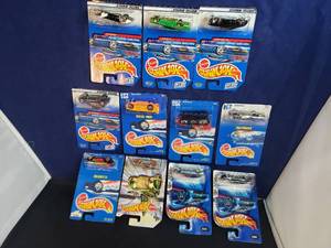lot 57 image: Lot of 11 Hot Wheels