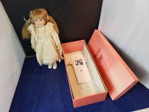 lot 77 image: Bradleys Porcelain Doll Larissa PTD 357