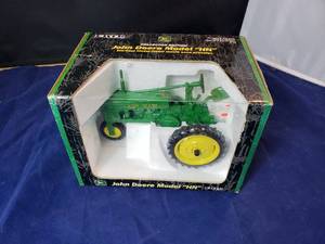lot 96 image: 116 Ertl John Deere Collector Edition Model HN Tractor
