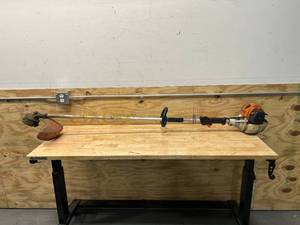 lot 92 image: STIHL FS100RX Gas Powered Trimmer