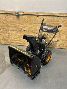 lot 94 image: YARD MACHINES 10HP 26 Snow Blower (Model 31AE660F129)