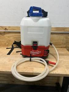 lot 5 image: MILWAUKEE M18 18-Volt 4 Gal. Lithium-Ion Cordless Switch Tank Backpack Water Supply Kit (Tool Only)