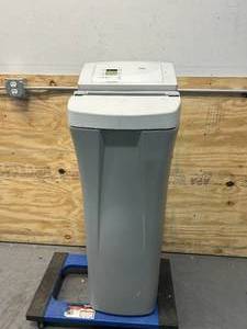 lot 86 image: WHIRLPOOL WHES40 40,000 Grain Water Softener