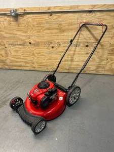 lot 53 image: TROY-BILT 21in. 140cc Briggs & Stratton Gas Push Lawn Mower