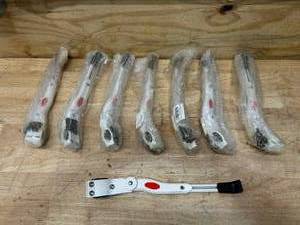 lot 110 image: Lot of 8- Upgraded Bike Kickstand Adjustable Aluminum Alloy Bicycle Side Kickstands Fit for 22 24 26 28 Mountain Bike White