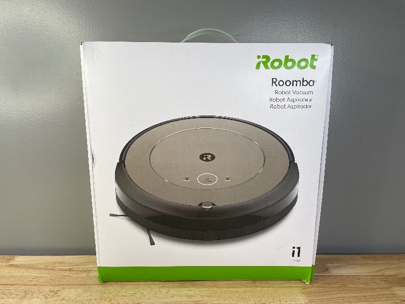 iRobot Roomba i1 (1152) Robot Vacuum - Wi-Fi Connected Mapping, Works with  Google, Ideal for Pet Hair, Carpets