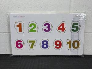 lot 398 image: Lot of 60 GeniusKIDDY Wooden Puzzle Boards Numbers Counting