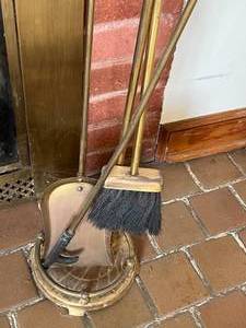 lot 3 image: Fireplace Tool Set