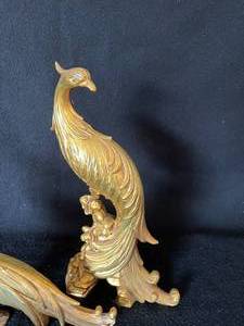 lot 9 image: MCM Syroco Hollywood Regency Brass Peacocks