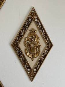 lot 24 image: MCM Hollywood Regency Framed Images