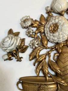 lot 27 image: MCM Homco Floral Gold & White Wall Hanging