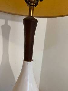lot 66 image: Vintage MCM White Lamp with Cream Shade