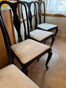 lot 89 image: 4 Black Dining Chairs