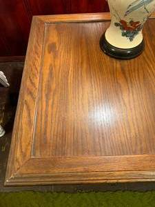 lot 95 image: Medium Oak Antique Side Table